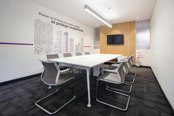 Les meilleurs outils de gestion des interventions : guide complet des fonctionnalités et avantages